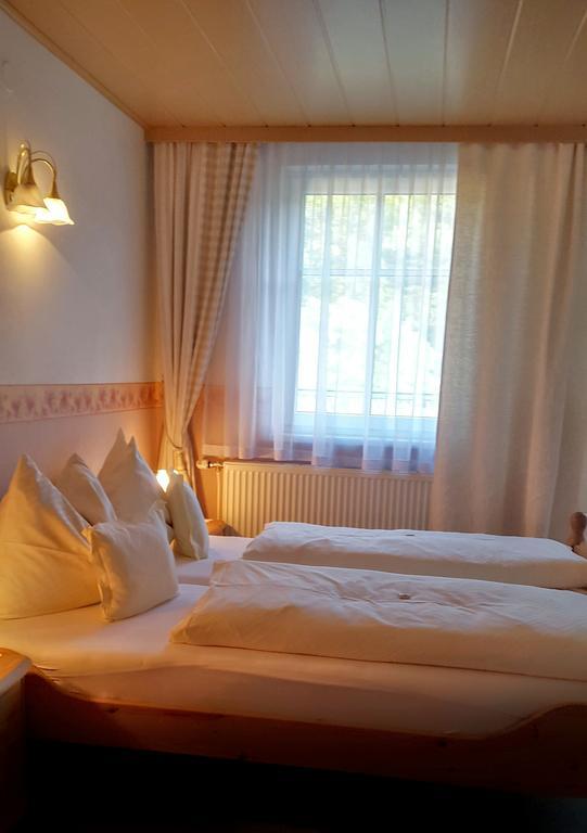Pension Zierlinger Senftenberg Bagian luar foto
